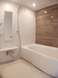 ゆったり過ごせるお風呂です