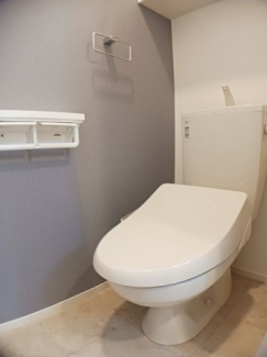 シンプルで使いやすいトイレです