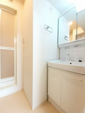 忙しい朝には欠かせない洗面所です