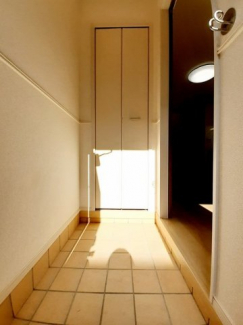 シンプルで使いやすい玄関です