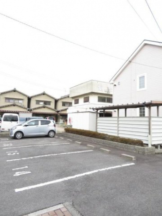 駐車場に車を止められます