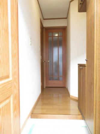 明るい玄関です