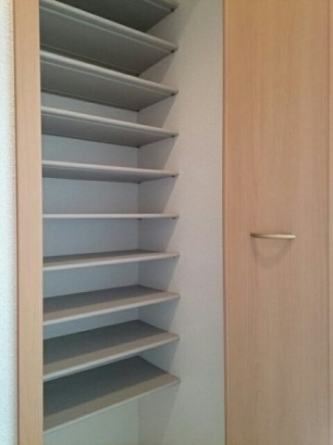 中はこのようになっています