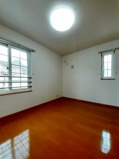 中はこのようになっています