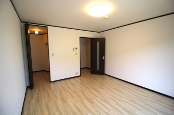 【居間・リビング】