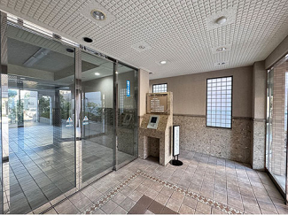 【エントランス】