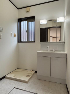 松山市石手１丁目の中古一戸建ての画像