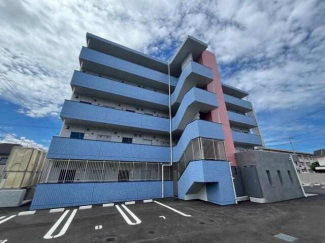 松山市松末２丁目のマンションの画像