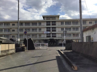 西条市立西条南中学校まで1192m