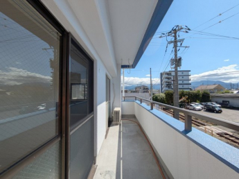 【バルコニー】