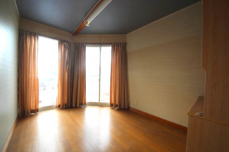 一階洋室②