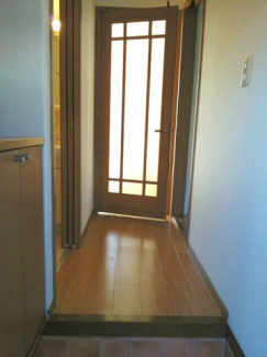 【玄関】