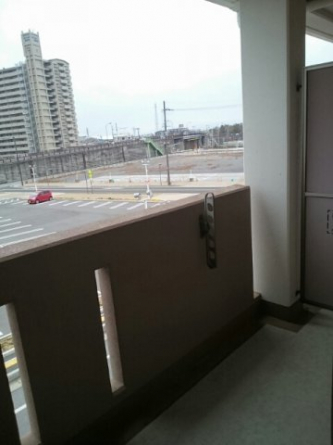 【バルコニー】