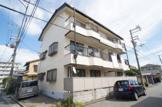 南向きで日当たりのいい建物です