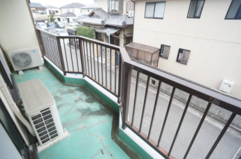 【バルコニー】