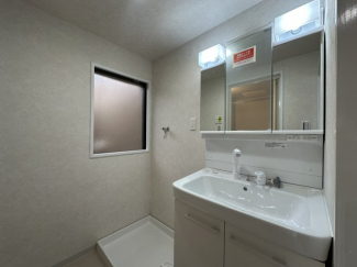 【独立洗面台】