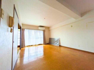 ドゥエル空港通の画像