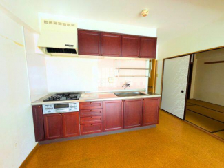 ドゥエル空港通の画像