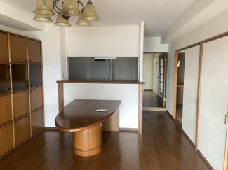 【居間・リビング】