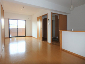 【居間・リビング】