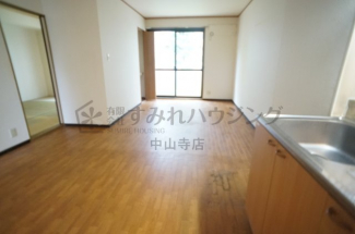 【居間・リビング】