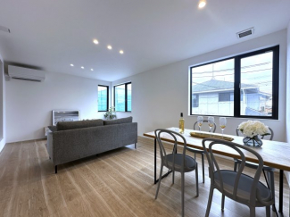 【居間・リビング】