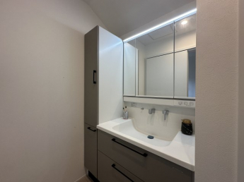 【独立洗面台】