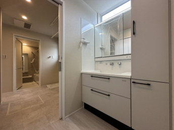 【独立洗面台】