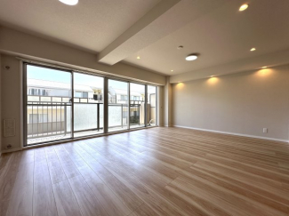 【居間・リビング】