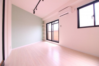 【居間・リビング】