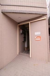 【エントランス】