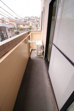 【バルコニー】