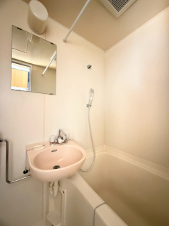 【洗面所】