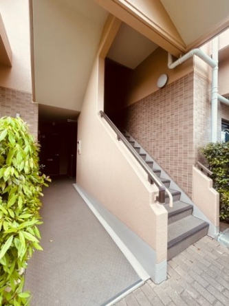 【エントランス】