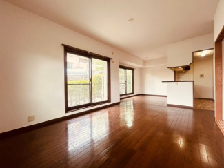 【居間・リビング】