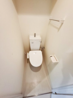 温水便座　ウォシュレット更新中