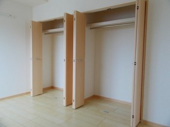 こまごまとしたものを収納できそうですね