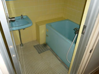 新宅ビルの画像