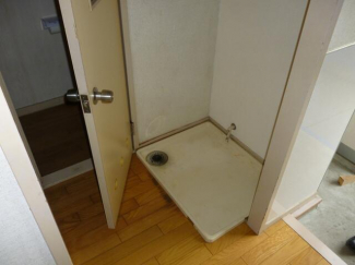 新宅ビルの画像