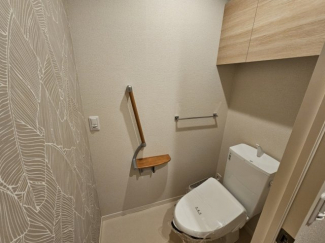 収納棚があるので便利