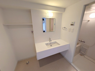 【独立洗面所】