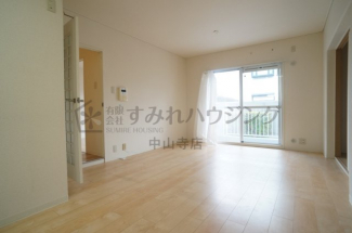 【居間・リビング】