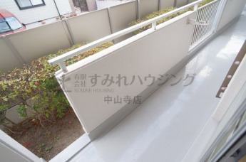 【バルコニー】