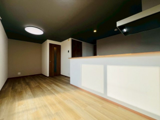 【居間・リビング】