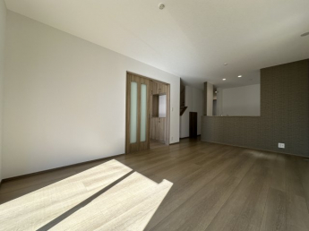 【居間・リビング】