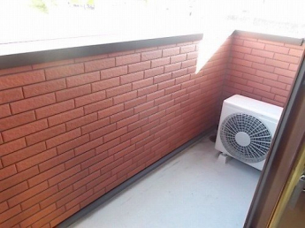 【バルコニー】