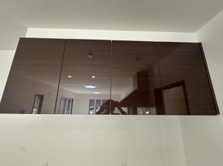 キッチン背面に収納スペースもあり！