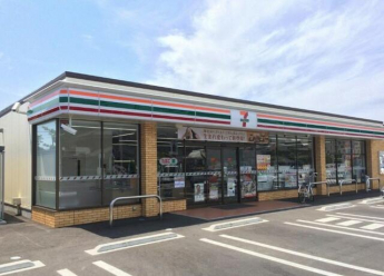 セブンイレブン松山北斎院町店まで400m