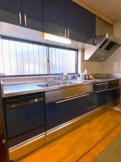 松山市古三津３丁目の中古一戸建ての画像