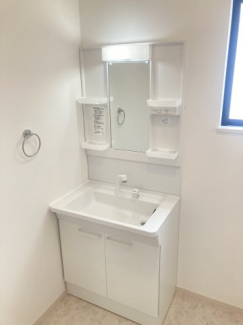 【独立洗面所】